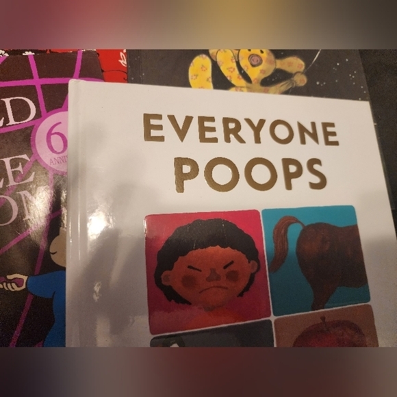 Kids Classic Must Have In Library Books! Six! Goodnight Moon,‎ 5 Monkeys & More! - Picture 3 of 7